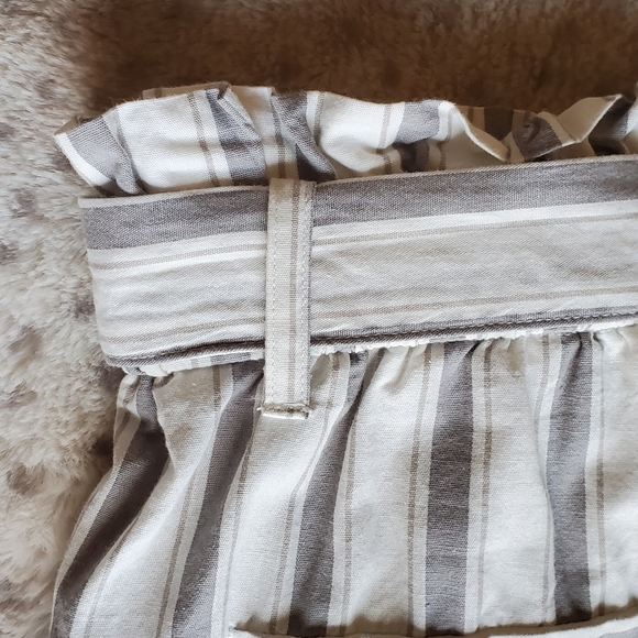 SOLD Thread & Supply paper bag pants - Picture 6 of 13